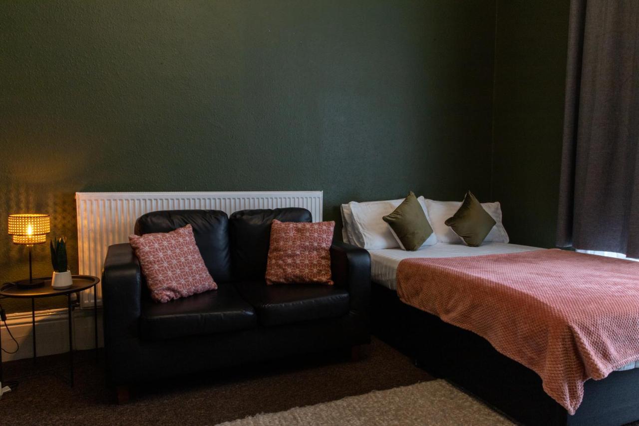 Digbeth City Centre Apartment Sleeps 12 Opposite Coach Station Birmingham Exterior photo