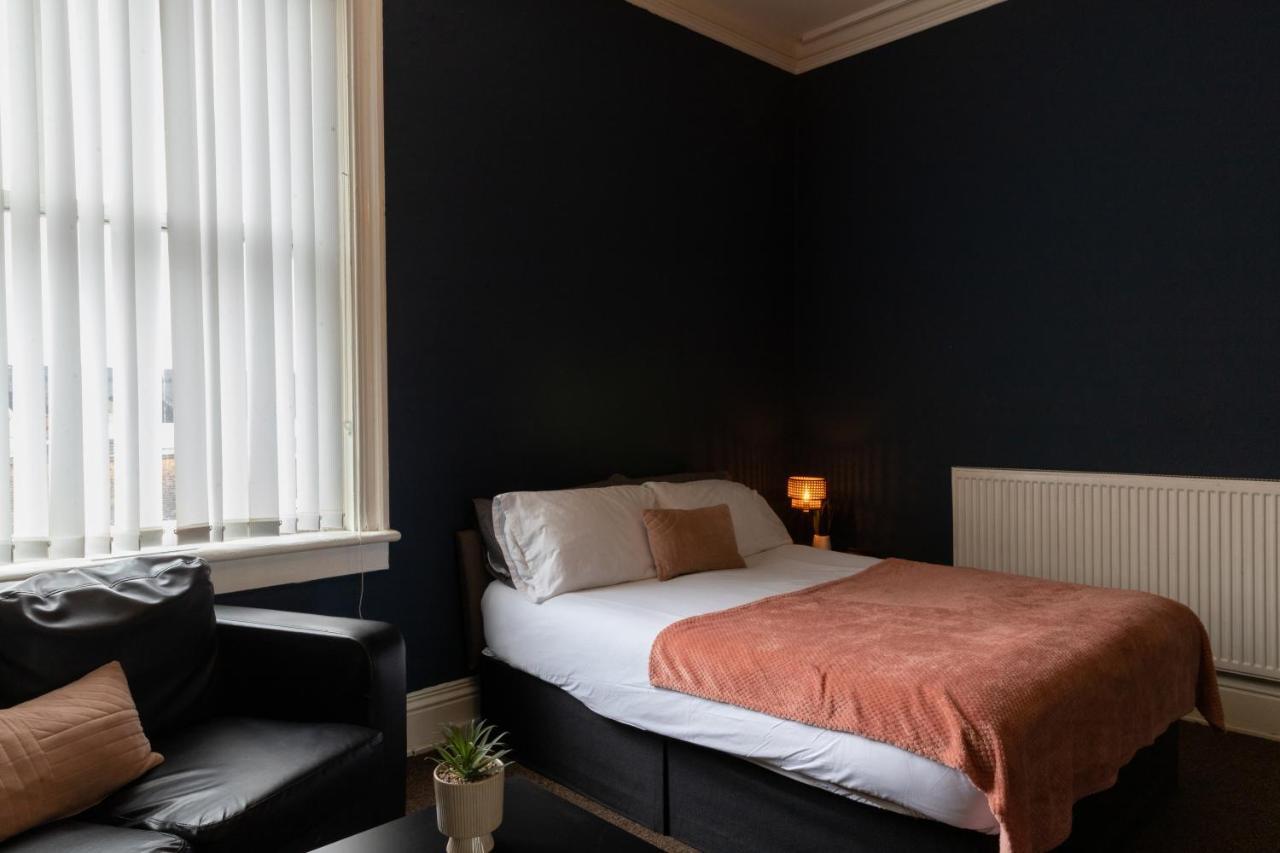 Digbeth City Centre Apartment Sleeps 12 Opposite Coach Station Birmingham Exterior photo
